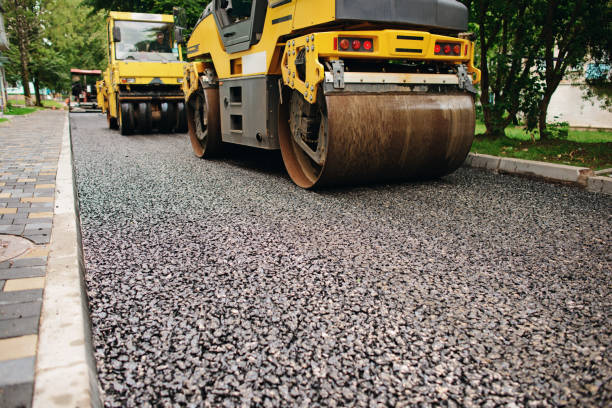 Best Driveway Paving Contractor  in Country Club Estates, GA